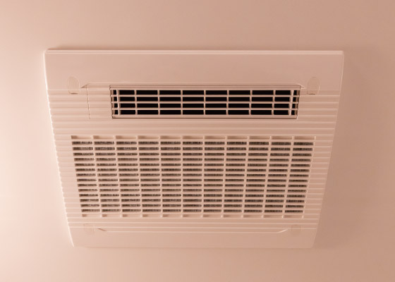 浴室換気暖房乾燥機